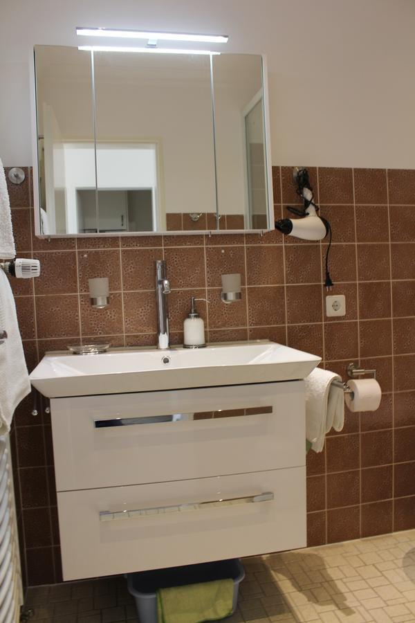 Mariaprimavera Apartment Am Kurpark Mit Schwarzwaldblick * * * * 巴特克罗青根 外观 照片